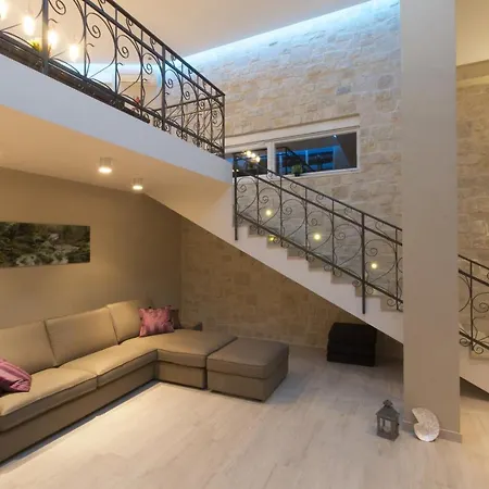 Lotus Villa *